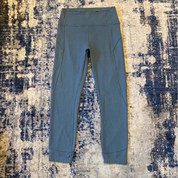 Lululemon In Movement 7/8 Tight *Everlux - Picture 2 of 12